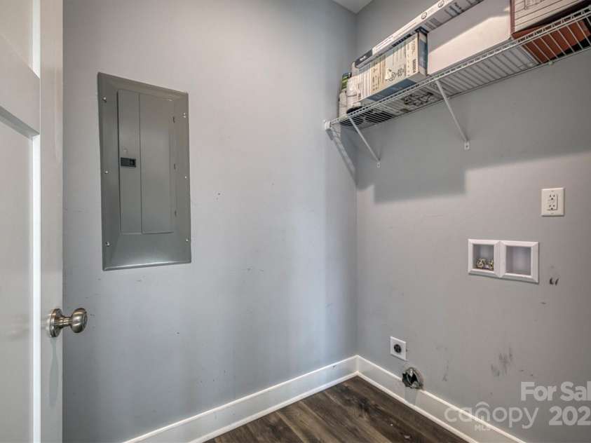 1152 Long Drive, Newton, NC 28658.  MLS# CAR4278752, YatesRealty ID 30069. Laundry Closet