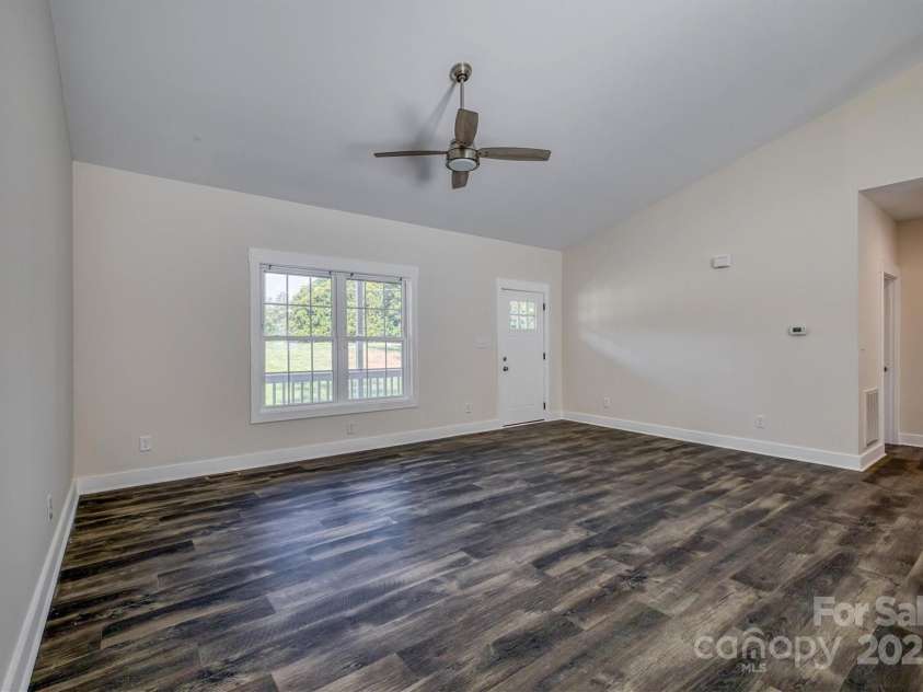 1152 Long Drive, Newton, NC 28658.  MLS# CAR4278752, YatesRealty ID 30069. Living Room