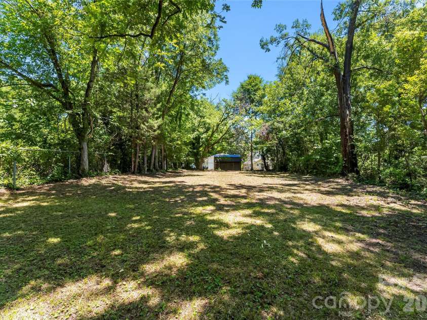 251 Salem Street, Concord, NC 28025.  MLS# CAR4390081, YatesRealty ID 30069. 