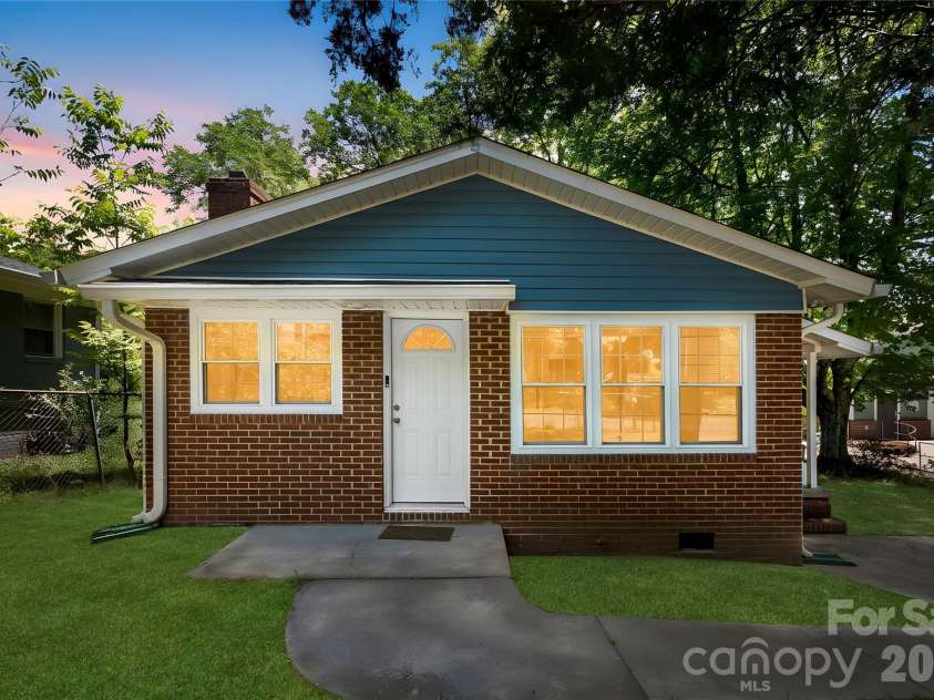 251 Salem Street, Concord, NC 28025.  MLS# CAR4390081, YatesRealty ID 30069. 