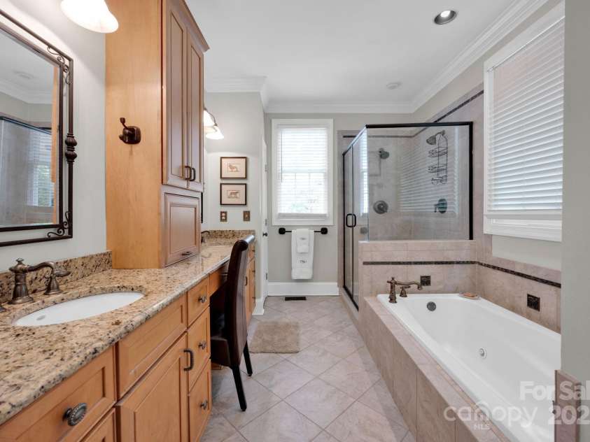 19577 Meta Road, Cornelius, NC 28031.  MLS# CAR4301112, YatesRealty ID 3007. Primary Bath