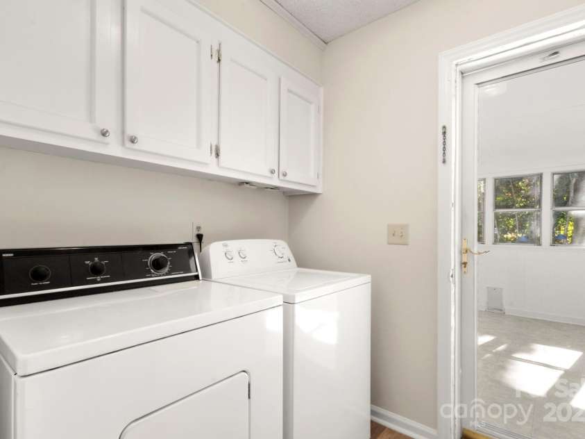 2325 Pinehaven Drive, Gastonia, NC 28054.  MLS# CAR4320832, YatesRealty ID 3007. 