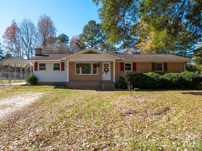 2826 Drew Drive, Lancaster, SC 29720.  MLS# CAR4320135, YatesRealty ID 3007. 