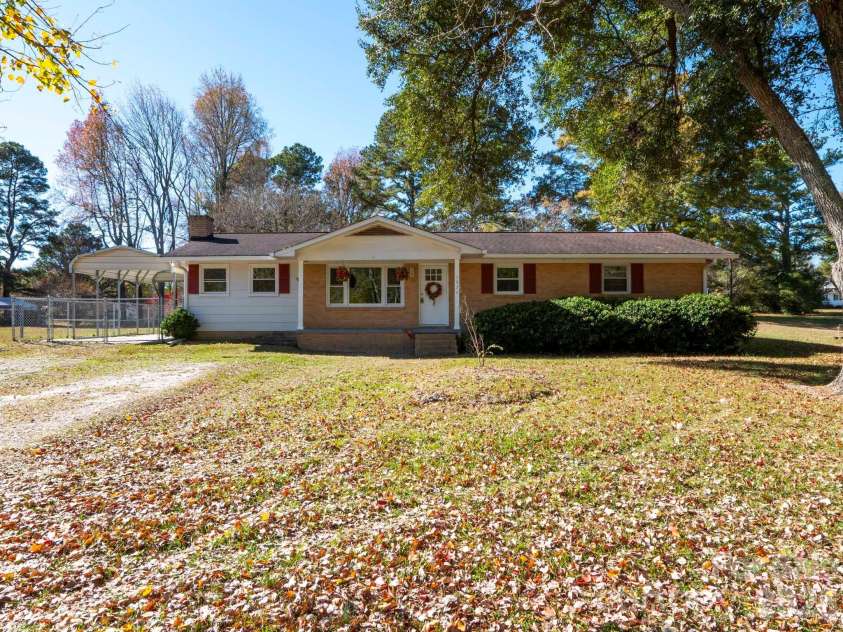 2826 Drew Drive, Lancaster, SC 29720.  MLS# CAR4320135, YatesRealty ID 3007. 