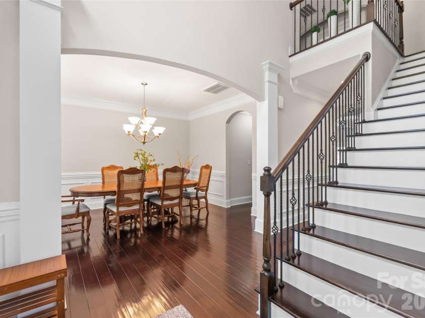 4606 Pebble Run Drive, Matthews, NC 28105.  MLS# CAR4387948, YatesRealty ID 30070. 
