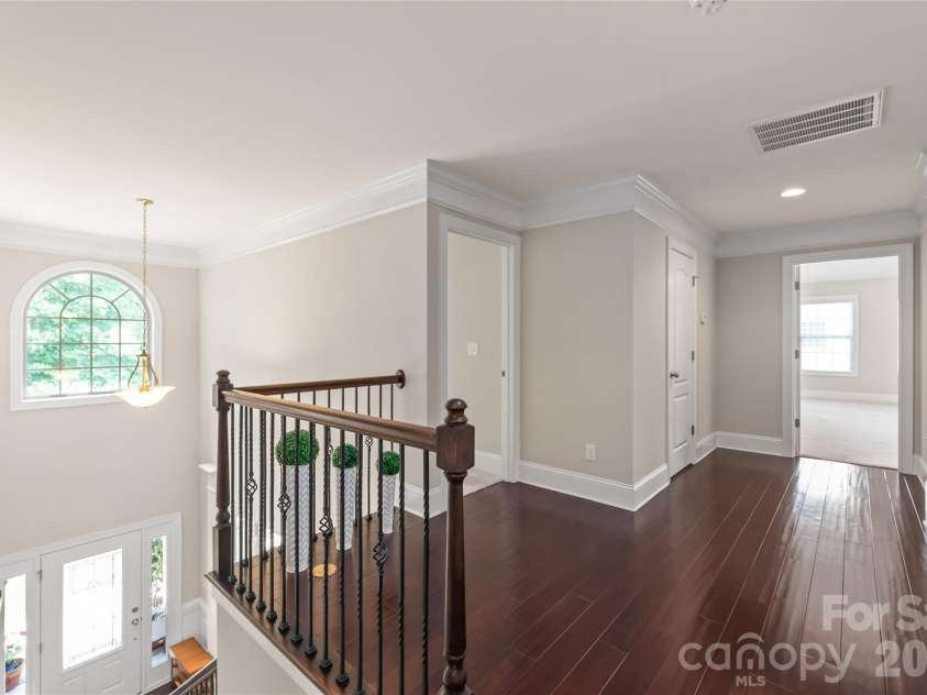 4606 Pebble Run Drive, Matthews, NC 28105.  MLS# CAR4387948, YatesRealty ID 30070. 