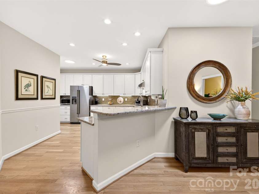 8847 Grand Oak Drive, Charlotte, NC 28277.  MLS# CAR4386922, YatesRealty ID 30071. 