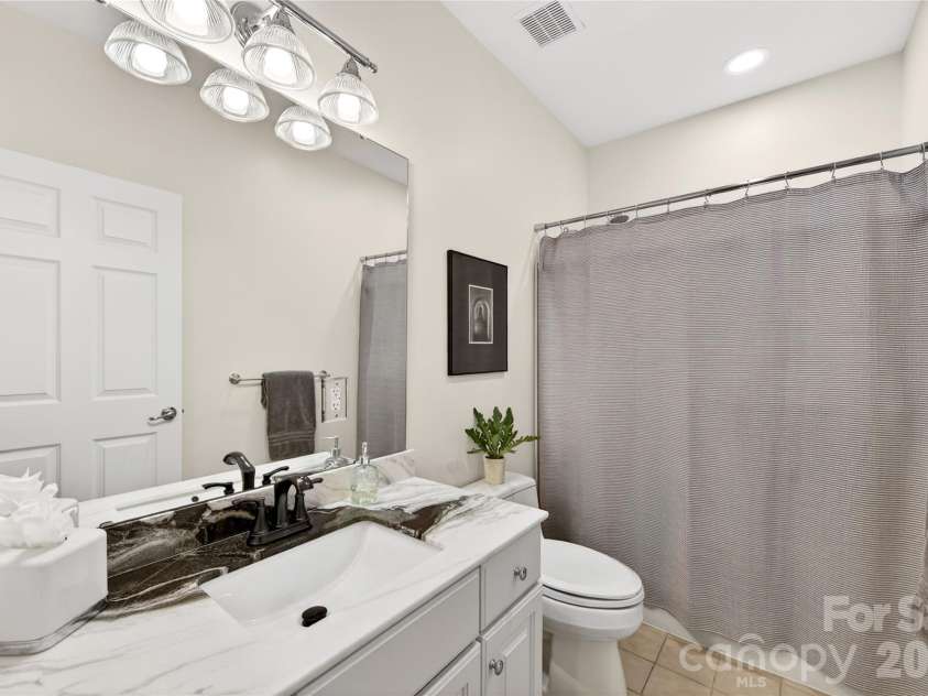 8847 Grand Oak Drive, Charlotte, NC 28277.  MLS# CAR4386922, YatesRealty ID 30071. 