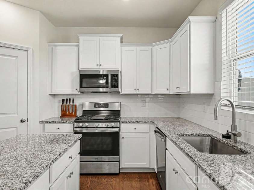 1512 Felthorpe Way, Indian Trail, NC 28079.  MLS# CAR4392462, YatesRealty ID 30072. 