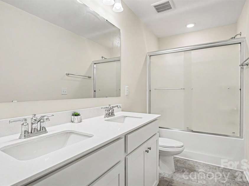 1512 Felthorpe Way, Indian Trail, NC 28079.  MLS# CAR4392462, YatesRealty ID 30072. 