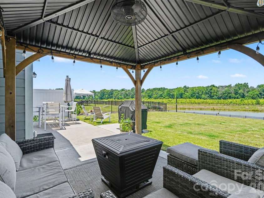 1512 Felthorpe Way, Indian Trail, NC 28079.  MLS# CAR4392462, YatesRealty ID 30072. 