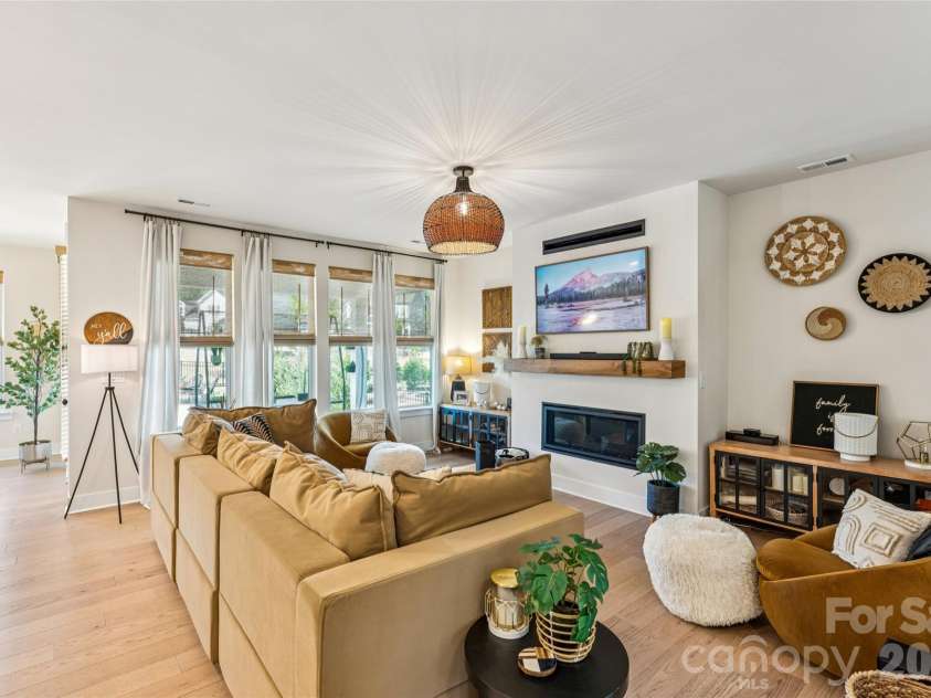 1306 Therns Ferry Drive, Fort Mill, SC 29708.  MLS# CAR4368203, YatesRealty ID 30074. 