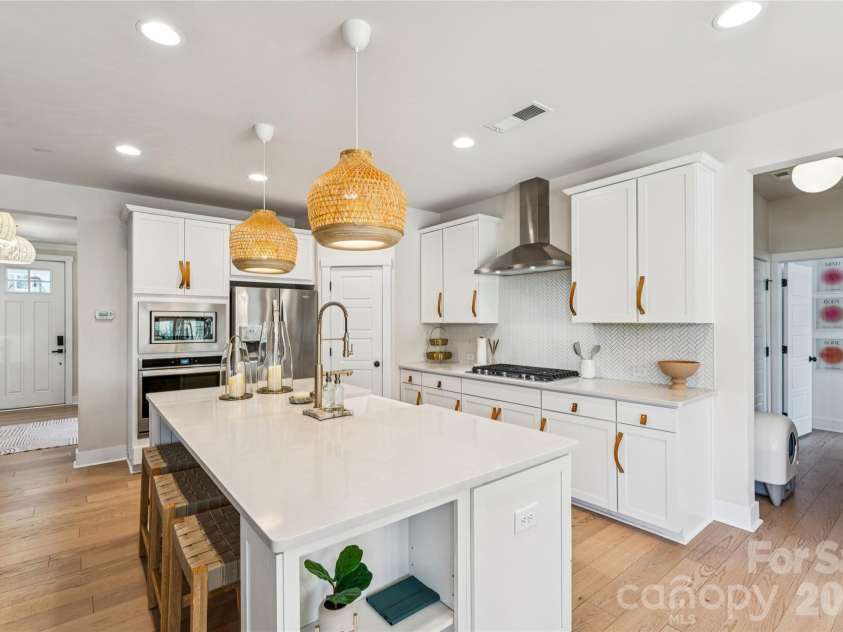 1306 Therns Ferry Drive, Fort Mill, SC 29708.  MLS# CAR4368203, YatesRealty ID 30074. 