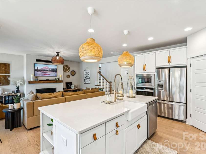 1306 Therns Ferry Drive, Fort Mill, SC 29708.  MLS# CAR4368203, YatesRealty ID 30074. 