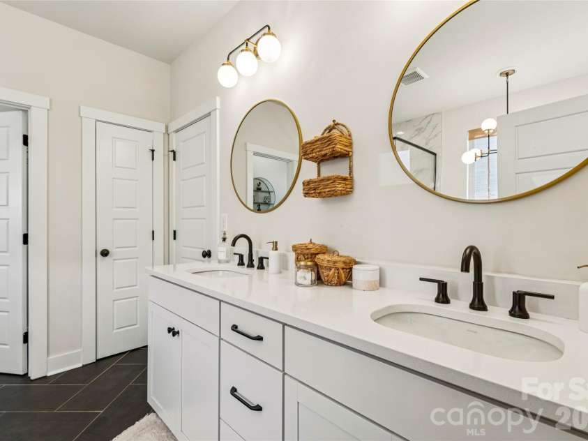 1306 Therns Ferry Drive, Fort Mill, SC 29708.  MLS# CAR4368203, YatesRealty ID 30074. 