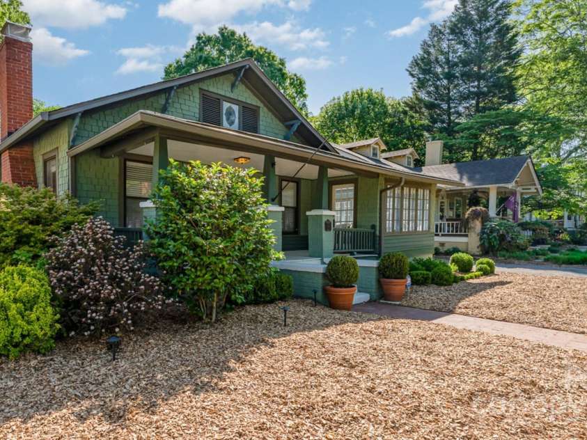 36 Yorktown Street, Concord, NC 28025.  MLS# CAR4234472, YatesRealty ID 30074. Beautiful historic home in downtown Concord.