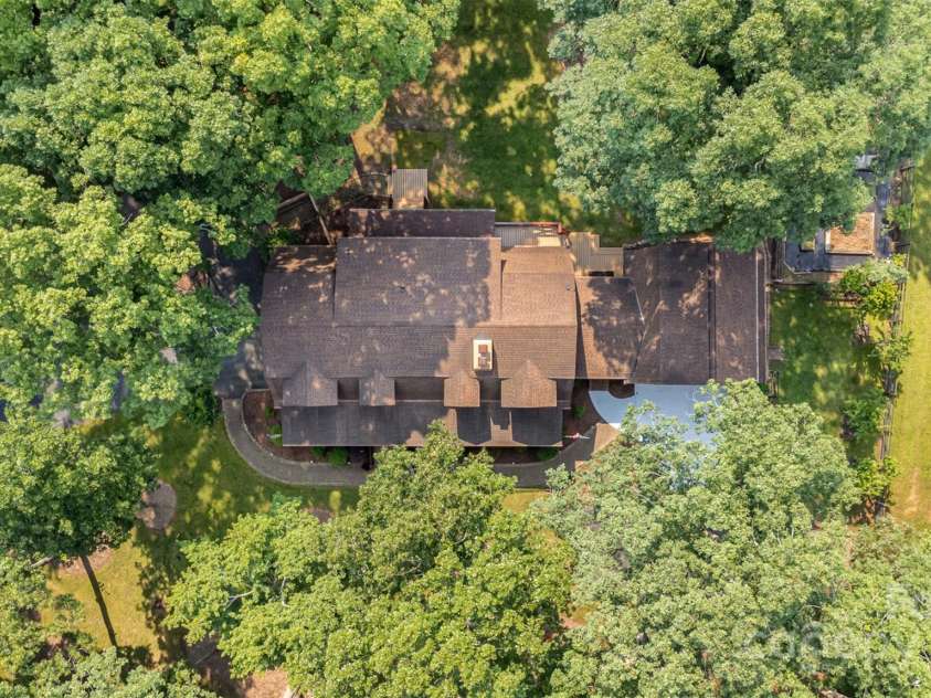 2709 Blythe Road, Waxhaw, NC 28173.  MLS# CAR4264770, YatesRealty ID 30075. Wooded lot. Close to downtown Historic Waxhaw.