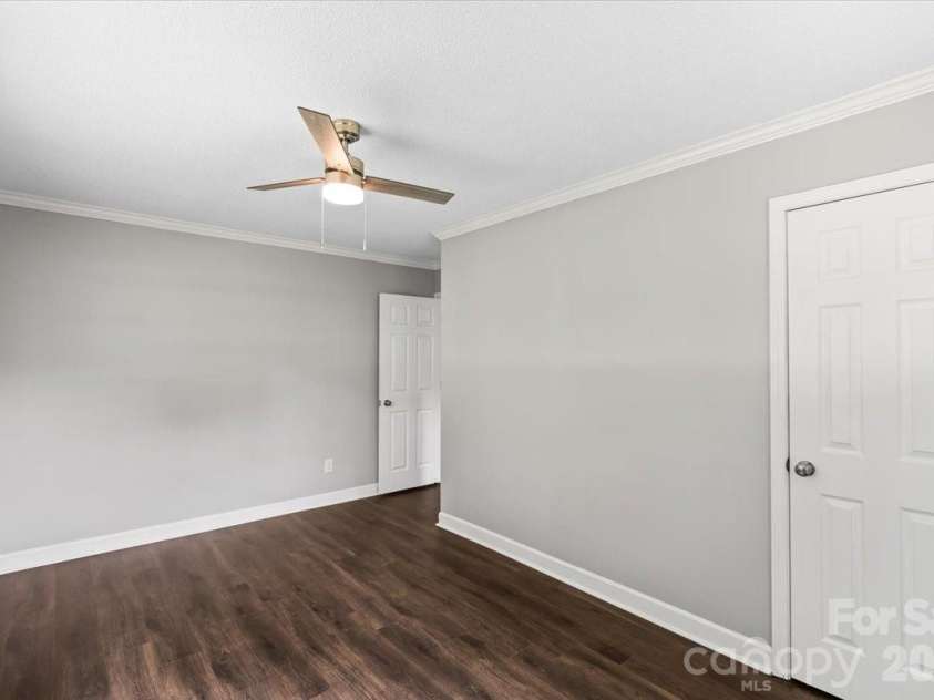 3509 Greg Drive, Gastonia, NC 28052.  MLS# CAR4392639, YatesRealty ID 30076. 