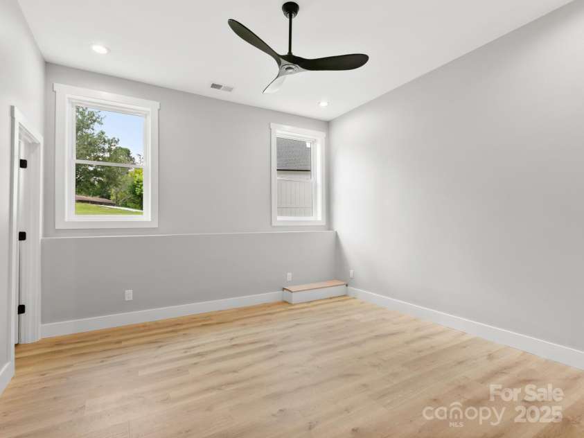 231 Asbury Road, Candler, NC 28715.  MLS# CAR4283786, YatesRealty ID 30077. Bedroom #3