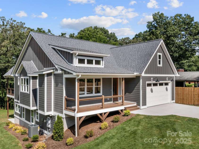 231 Asbury Road, Candler, NC 28715.  MLS# CAR4283786, YatesRealty ID 30077. Front