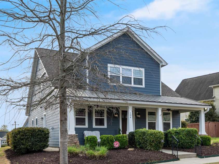104 Meyers Ridge Road, Cramerton, NC 28032.  MLS# CAR4361157, YatesRealty ID 30078. 