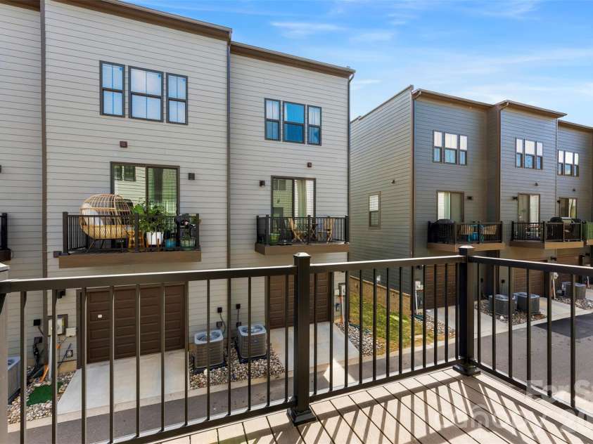 1049 Simcoe Lane, Charlotte, NC 28217.  MLS# CAR4387071, YatesRealty ID 30079. Balcony off Dining Area