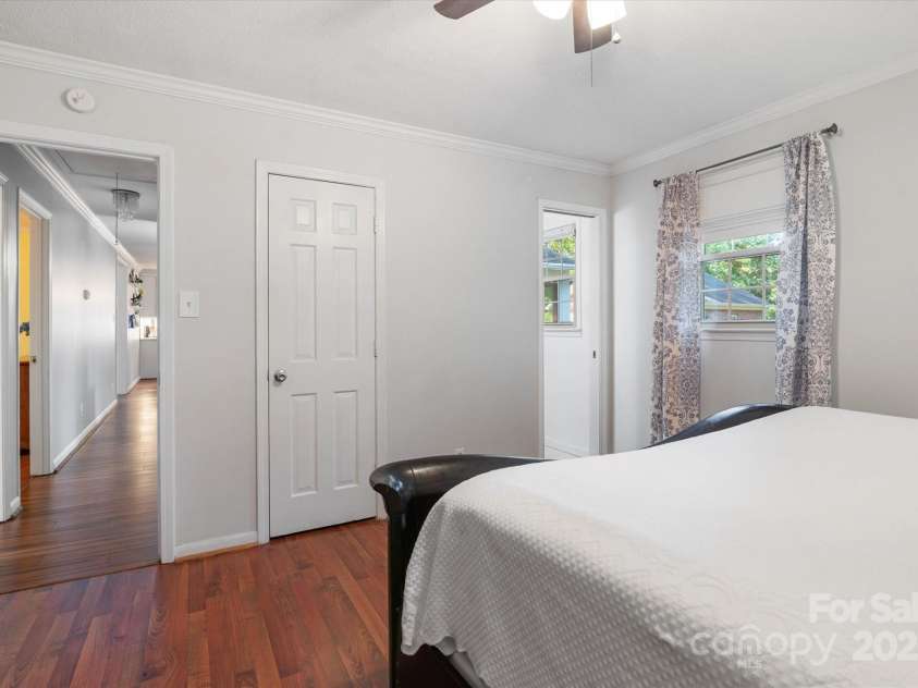 1845 Matthews Drive, Rock Hill, SC 29732.  MLS# CAR4283660, YatesRealty ID 30079. 