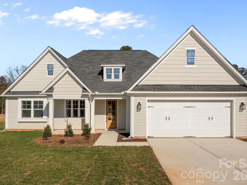113 Brooke Forest Court, Mooresville, NC 28115.  MLS# CAR4338085, YatesRealty ID 3008. 