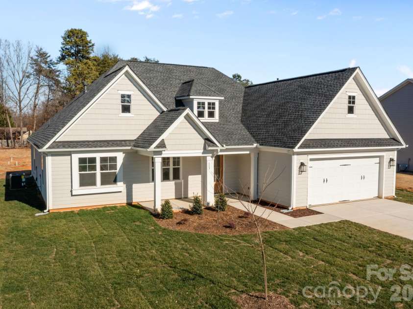 113 Brooke Forest Court, Mooresville, NC 28115.  MLS# CAR4338085, YatesRealty ID 3008. 