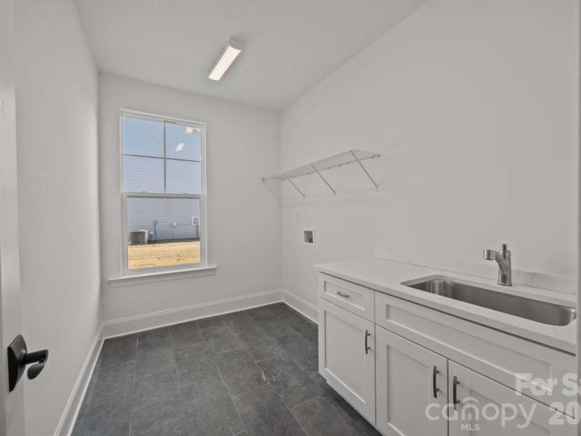 113 Brooke Forest Court, Mooresville, NC 28115.  MLS# CAR4338085, YatesRealty ID 3008. 