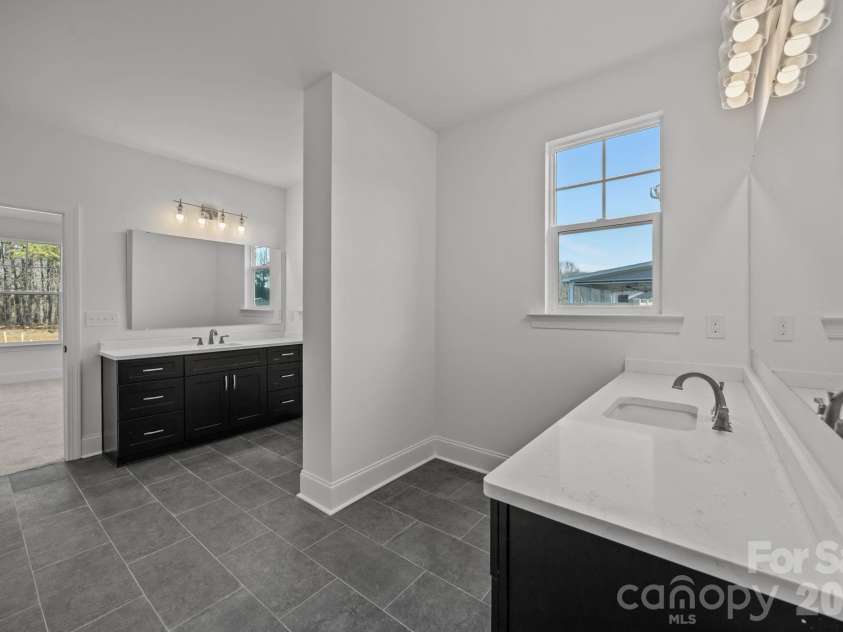 113 Brooke Forest Court, Mooresville, NC 28115.  MLS# CAR4338085, YatesRealty ID 3008. 