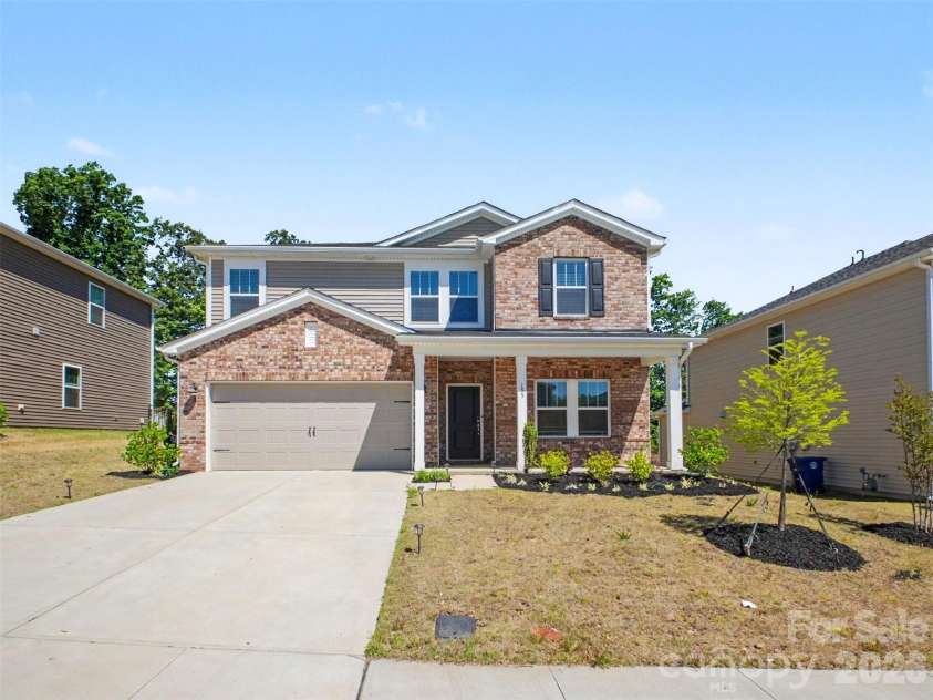 155 Bird Dog Drive, Mooresville, NC 28115.  MLS# CAR4382053, YatesRealty ID 30080. 