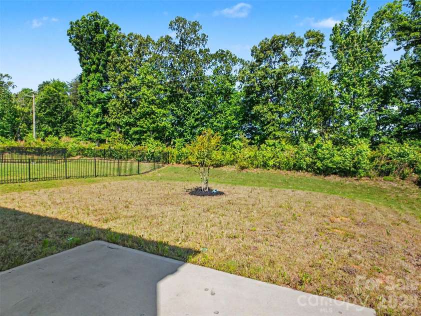 155 Bird Dog Drive, Mooresville, NC 28115.  MLS# CAR4382053, YatesRealty ID 30080. 
