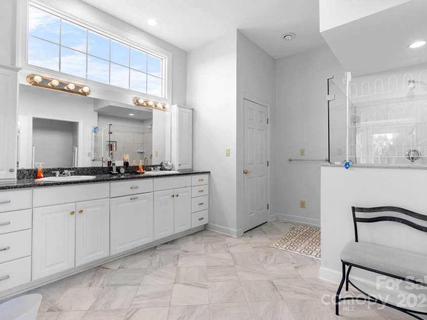 3541 Blankenship Drive, Morganton, NC 28655.  MLS# CAR4266692, YatesRealty ID 30081. 