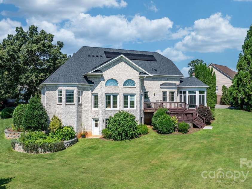 3541 Blankenship Drive, Morganton, NC 28655.  MLS# CAR4266692, YatesRealty ID 30081. 
