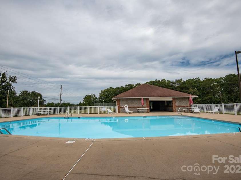 3541 Blankenship Drive, Morganton, NC 28655.  MLS# CAR4266692, YatesRealty ID 30081. 