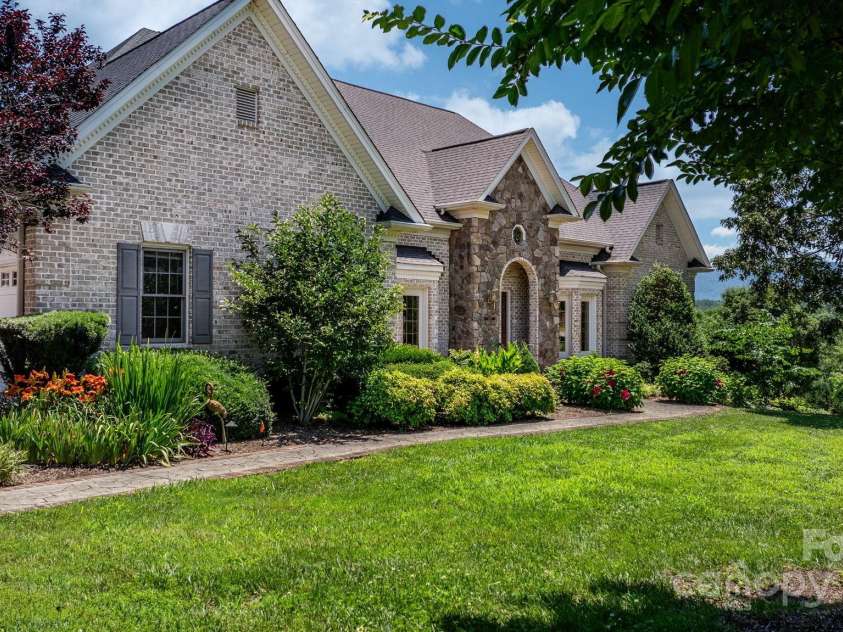 3541 Blankenship Drive, Morganton, NC 28655.  MLS# CAR4266692, YatesRealty ID 30081. 