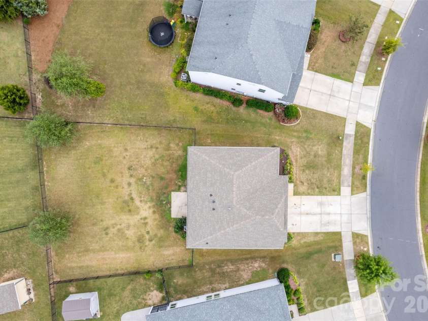 4314 Collingham Drive, Charlotte, NC 28273.  MLS# CAR4389603, YatesRealty ID 30081. 