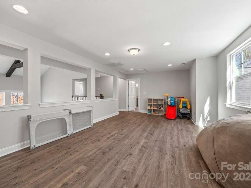 13701 Petworth Court, Charlotte, NC 28278.  MLS# CAR4226412, YatesRealty ID 30082. 