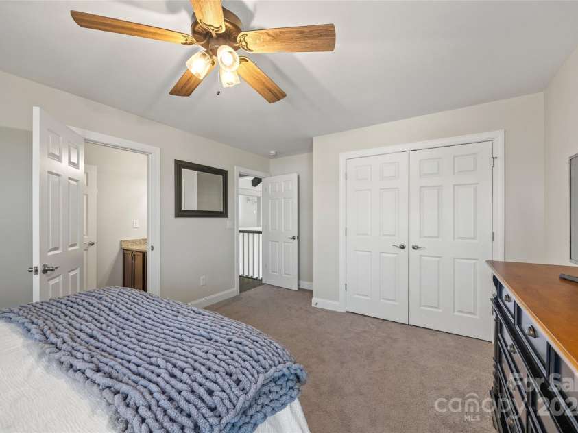 13701 Petworth Court, Charlotte, NC 28278.  MLS# CAR4226412, YatesRealty ID 30082. 