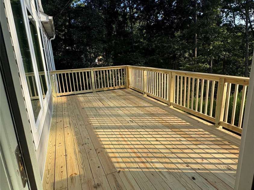 13701 Petworth Court, Charlotte, NC 28278.  MLS# CAR4226412, YatesRealty ID 30082. New Deck