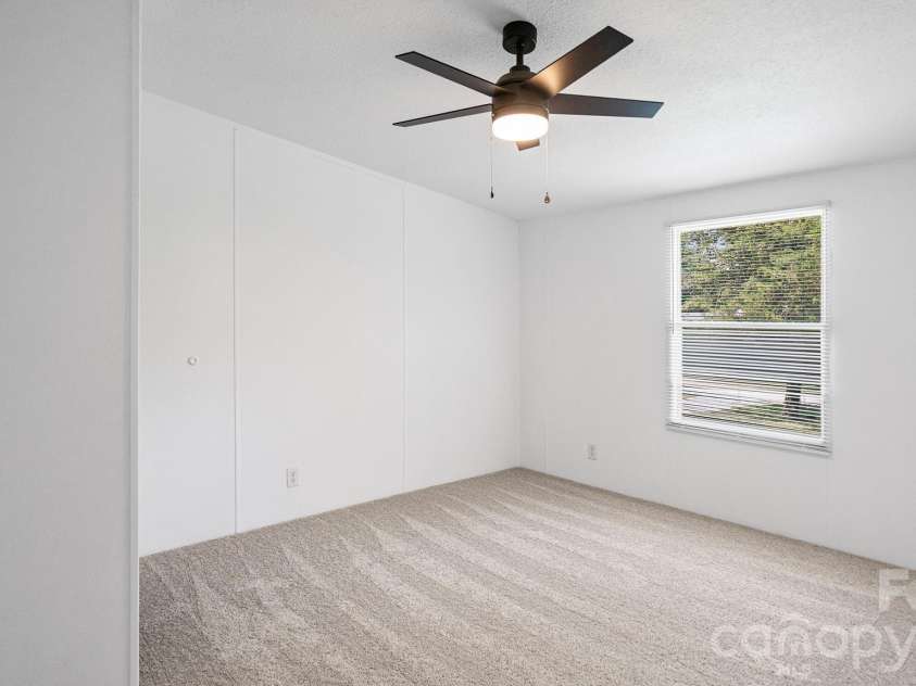 913 Grace Drive, Stanley, NC 28164.  MLS# CAR4392986, YatesRealty ID 30082. 