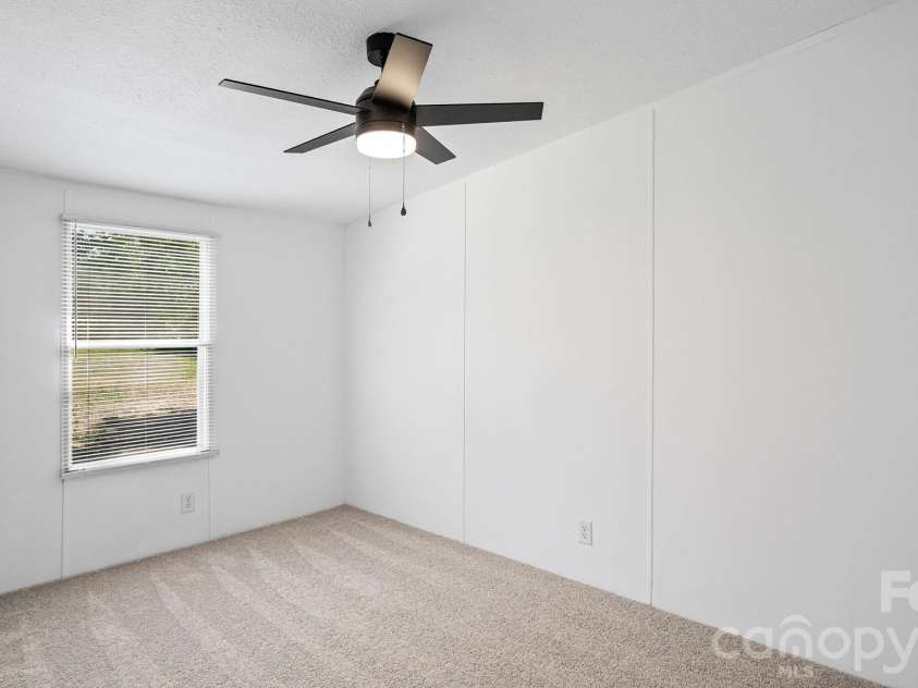 913 Grace Drive, Stanley, NC 28164.  MLS# CAR4392986, YatesRealty ID 30082. 