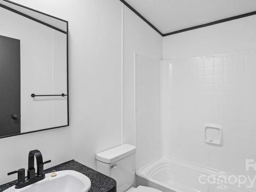 913 Grace Drive, Stanley, NC 28164.  MLS# CAR4392986, YatesRealty ID 30082. 
