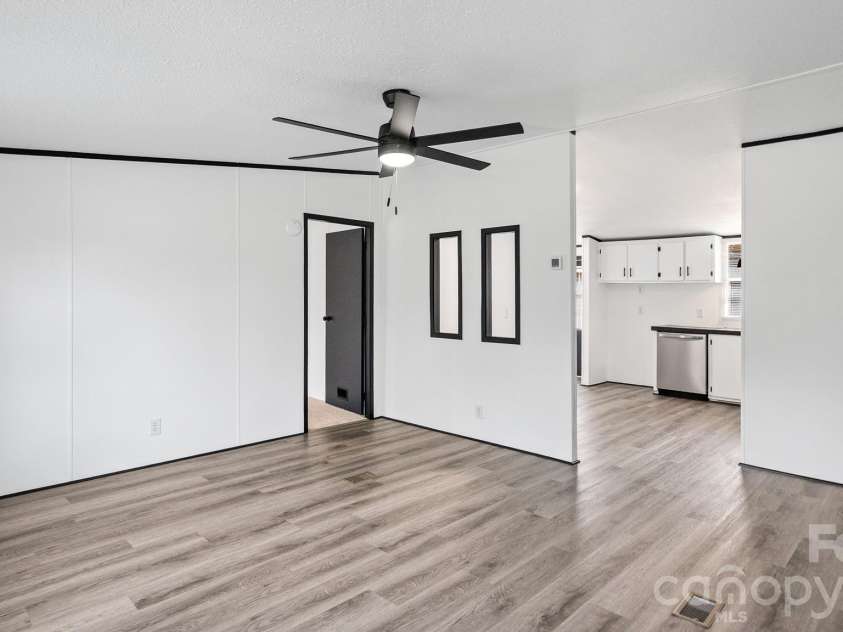 913 Grace Drive, Stanley, NC 28164.  MLS# CAR4392986, YatesRealty ID 30082. 