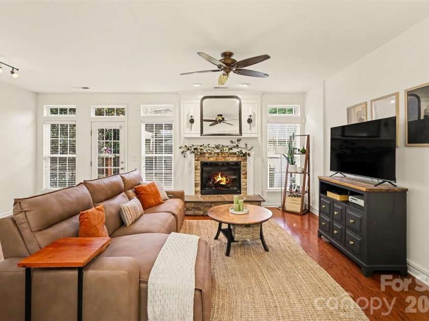 438 Magnolia Street, Davidson, NC 28036.  MLS# CAR4368147, YatesRealty ID 30083. 