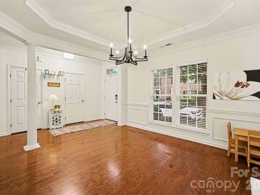 438 Magnolia Street, Davidson, NC 28036.  MLS# CAR4368147, YatesRealty ID 30083. Dining room? Office? Playroom? Music room?  You decide!