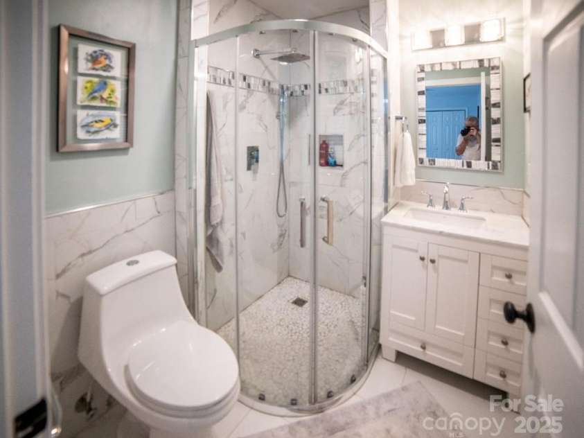 36 Lynx Drive, Black Mountain, NC 28711.  MLS# CAR4281070, YatesRealty ID 30084. 