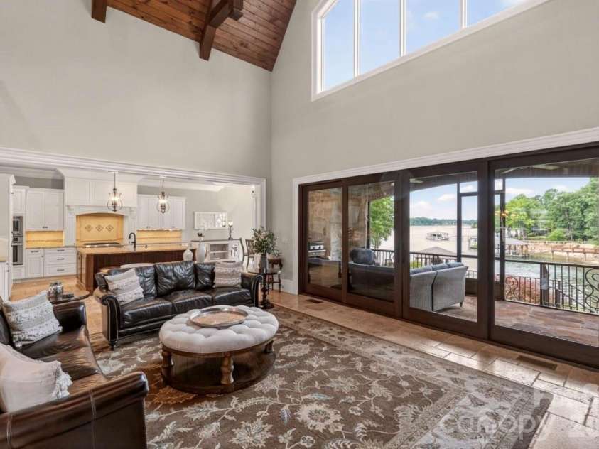 444 Bay Harbour Road, Mooresville, NC 28117.  MLS# CAR4387322, YatesRealty ID 30084. 