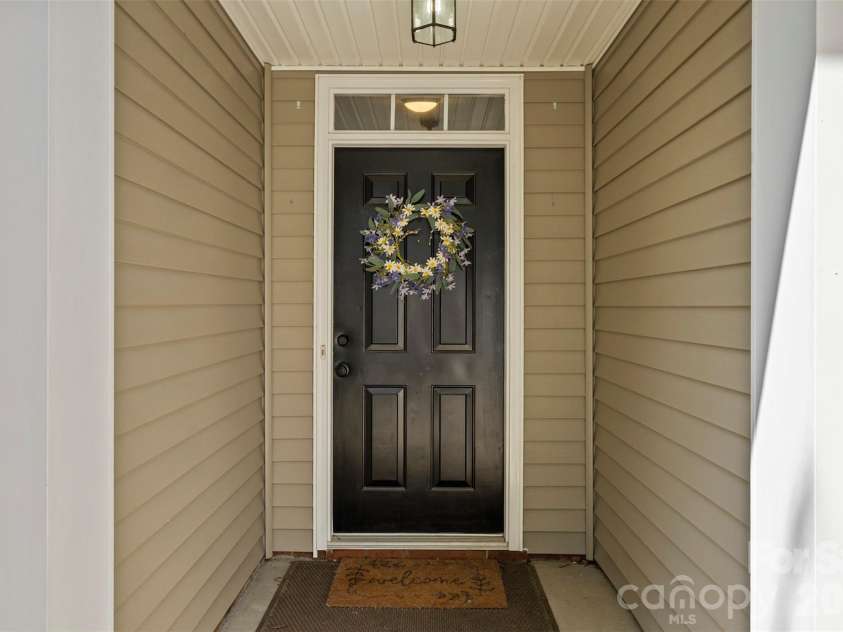 4313 Bubbling Brook Court, Charlotte, NC 28278.  MLS# CAR4391824, YatesRealty ID 30085. 